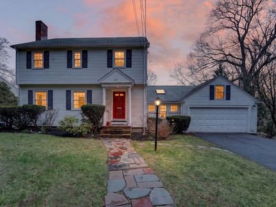 49 Follen Rd