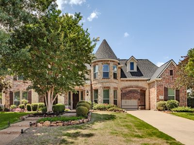 1307 Featherwood Dr