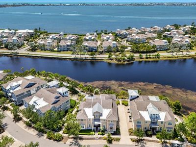 258 Sapphire Lake Dr Unit 202