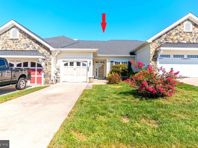 230 Williamsburg Cir