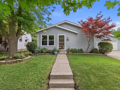 5253 S 8th STREET