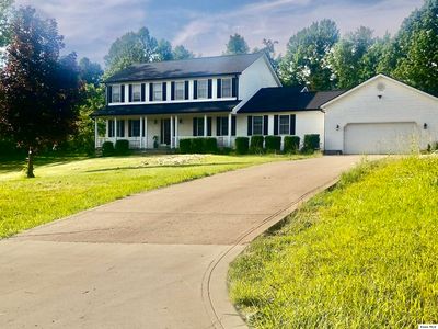 10419 Pleasant Valley Rd