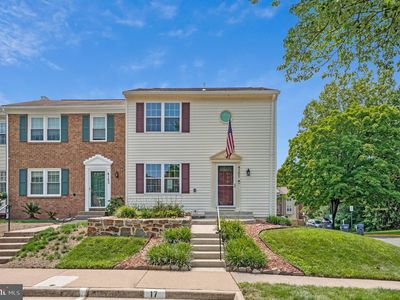 4151 Hamlin Ct