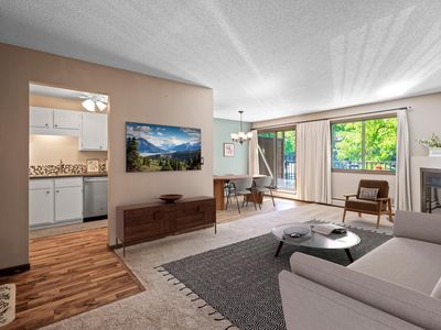 7301 W 101st St APT 105