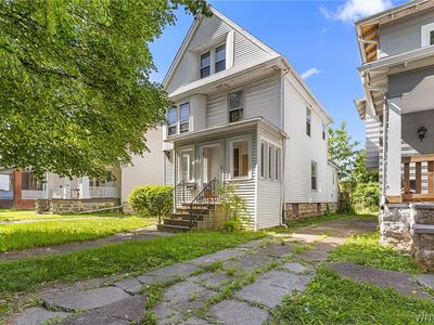 37 Northrup Pl