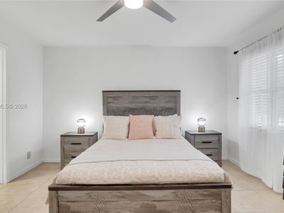 100 SW 130th Ter APT 204C