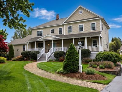 8 Turner Dr