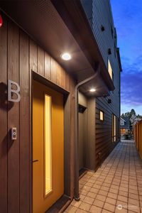 2113 6th Avenue W UNIT B