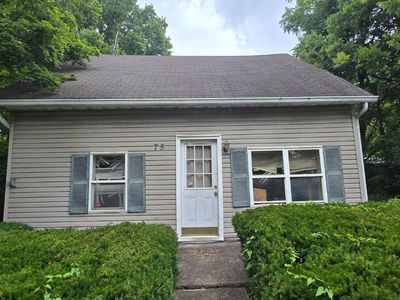 75 E Main St