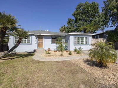 4033 Loma Alta Dr