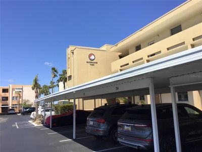 7465 Bay Island Dr S APT 211