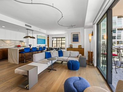 645 Front St Unit 1409