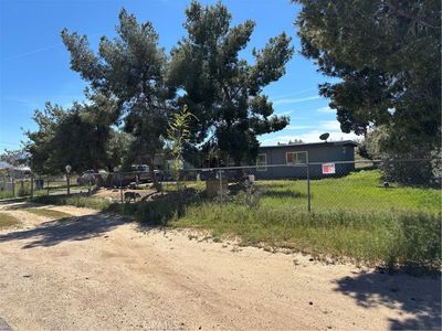 17047 Eucalyptus St