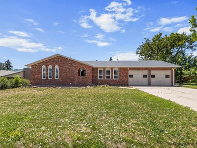 819 Ranger Dr