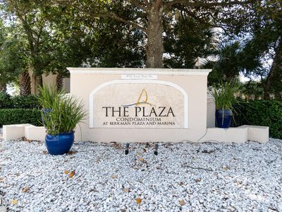 400 BAY Street UNIT 601