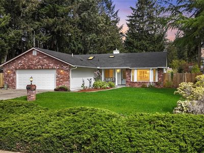 408 Stonewood Drive SE