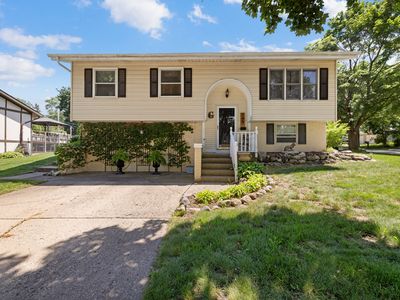 745 Sunbury Rd