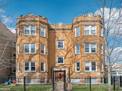 2018 W Farragut Ave #3