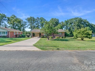 1340 E Cannon Ave