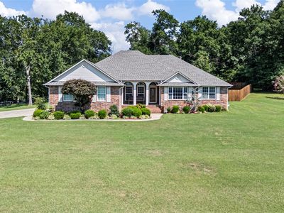 921 Waterfront Rd