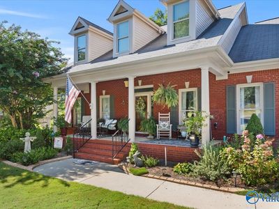 201 White Picket Trl