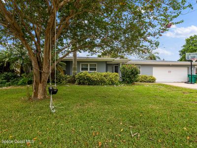 565 Teakwood Ave