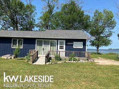 1206 & 1208 Valley Island Rd