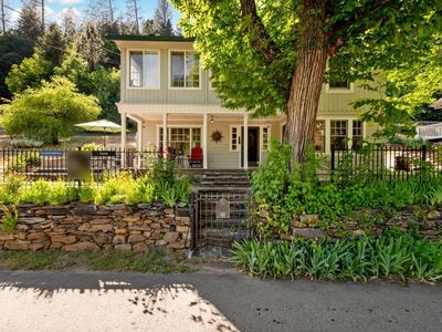 131 Gold Bluff Road