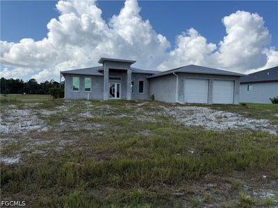 4104 NW 25th St