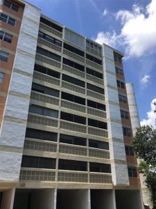 3301 Spanish Moss Ter APT 906