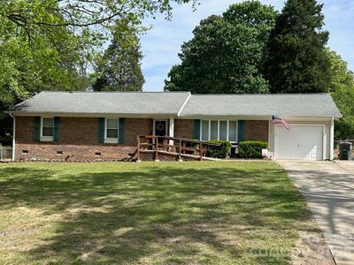 105 Stoneybrook Rd