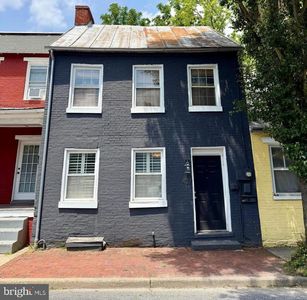 Property at 437 W South St, Frederick, MD