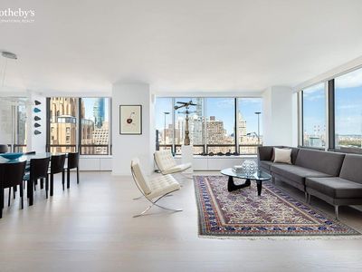 860 United Nations Plz APT 25B