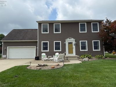 Property at 69 Chapel Dr, Norwalk, OH
