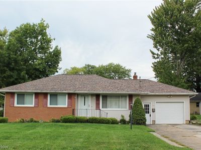 Property at 1660 Sequoya Dr, Poland, OH