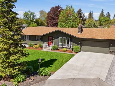 11113 E 38th Ave