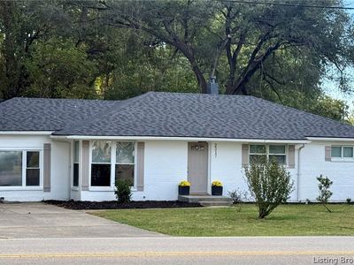 2317 Middle Road
