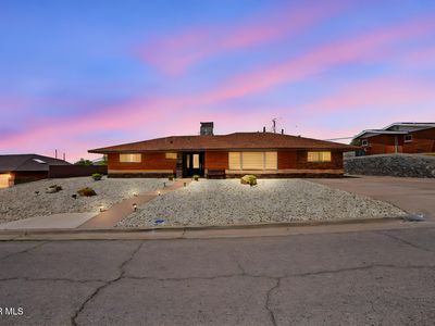 4209 Buckingham Dr