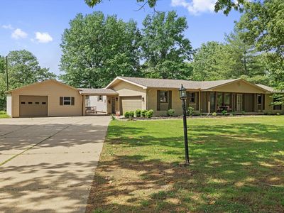 1917 Bayview Dr