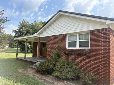 1211 Woodmont Dr