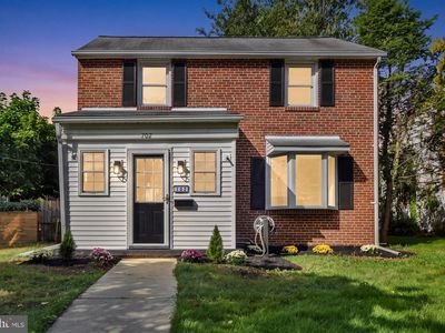 702 Devonshire Rd