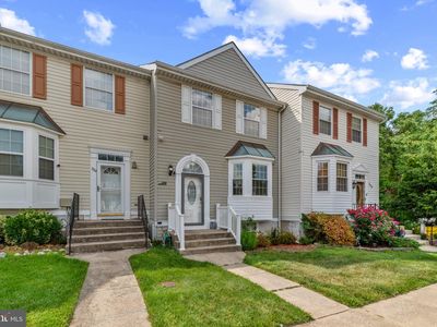348 Lindera Ct
