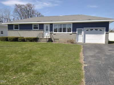 14 Kenlyn Drive