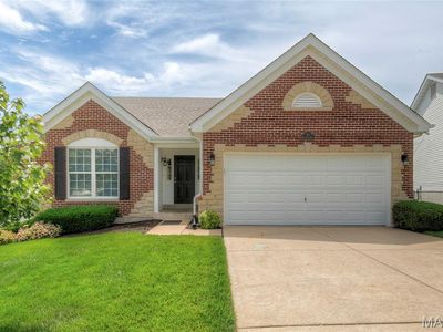 715 River Glen Dr