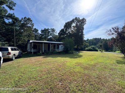 323 Burton Rd