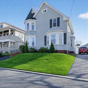 70 Glenwood Ave