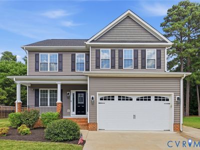 10228 Heritage Lane Gln