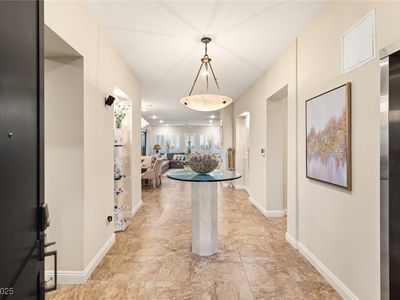 9121 Las Manaitas Ave UNIT 401