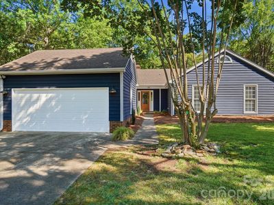 313 Longbridge Dr