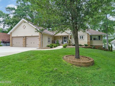 238 Lakewood Dr
